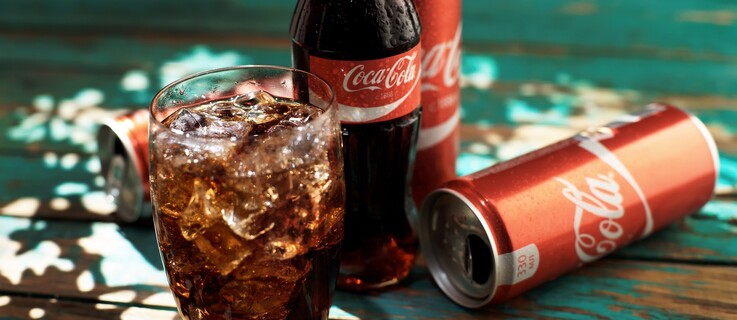 Coca-cola в подарок при заказе от 1000 рублей
